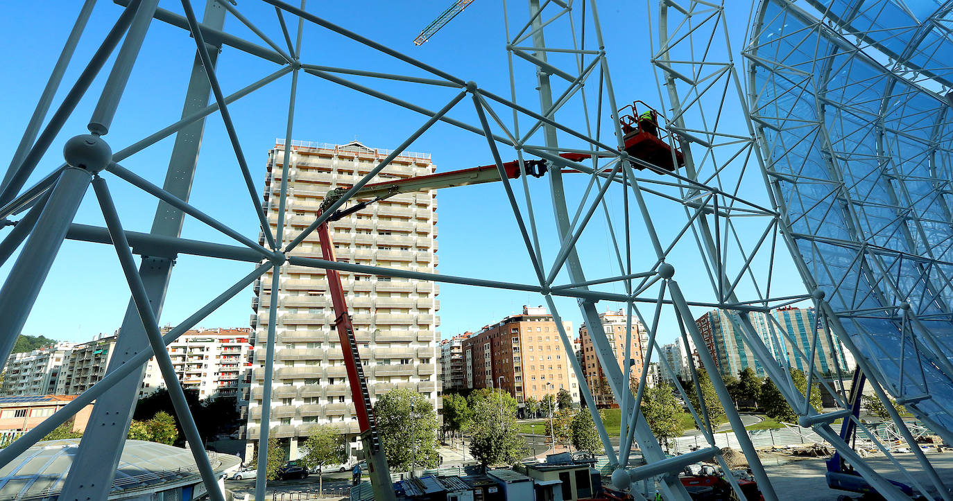 El estadio prácticamente está listo para acoger su estreno con todas las gradas completas en el Real Sociedad - Atlético de Madrid del próximo sábado 14