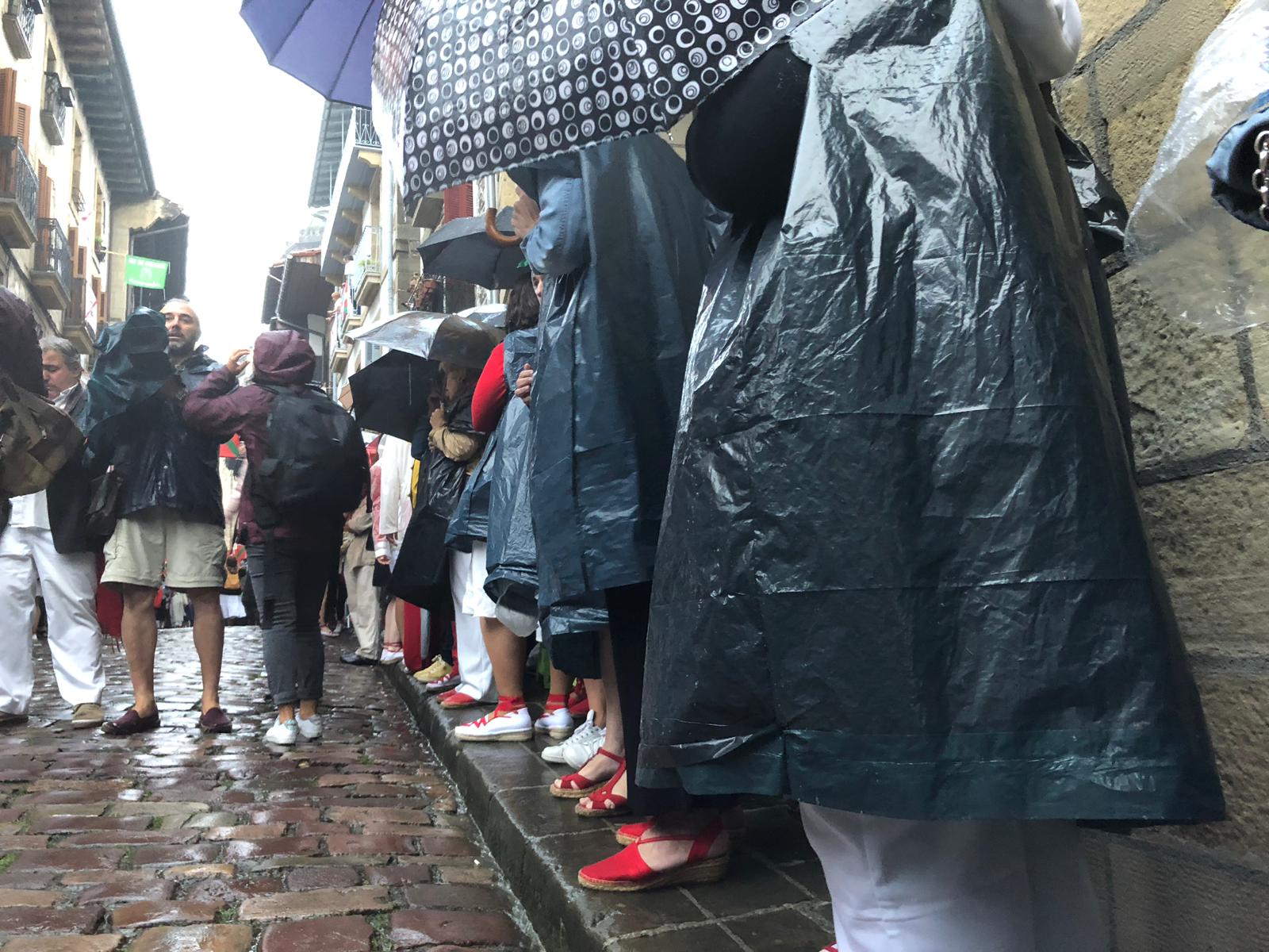 Fotos: La compañía Jaizkibel desfila sin incidentes