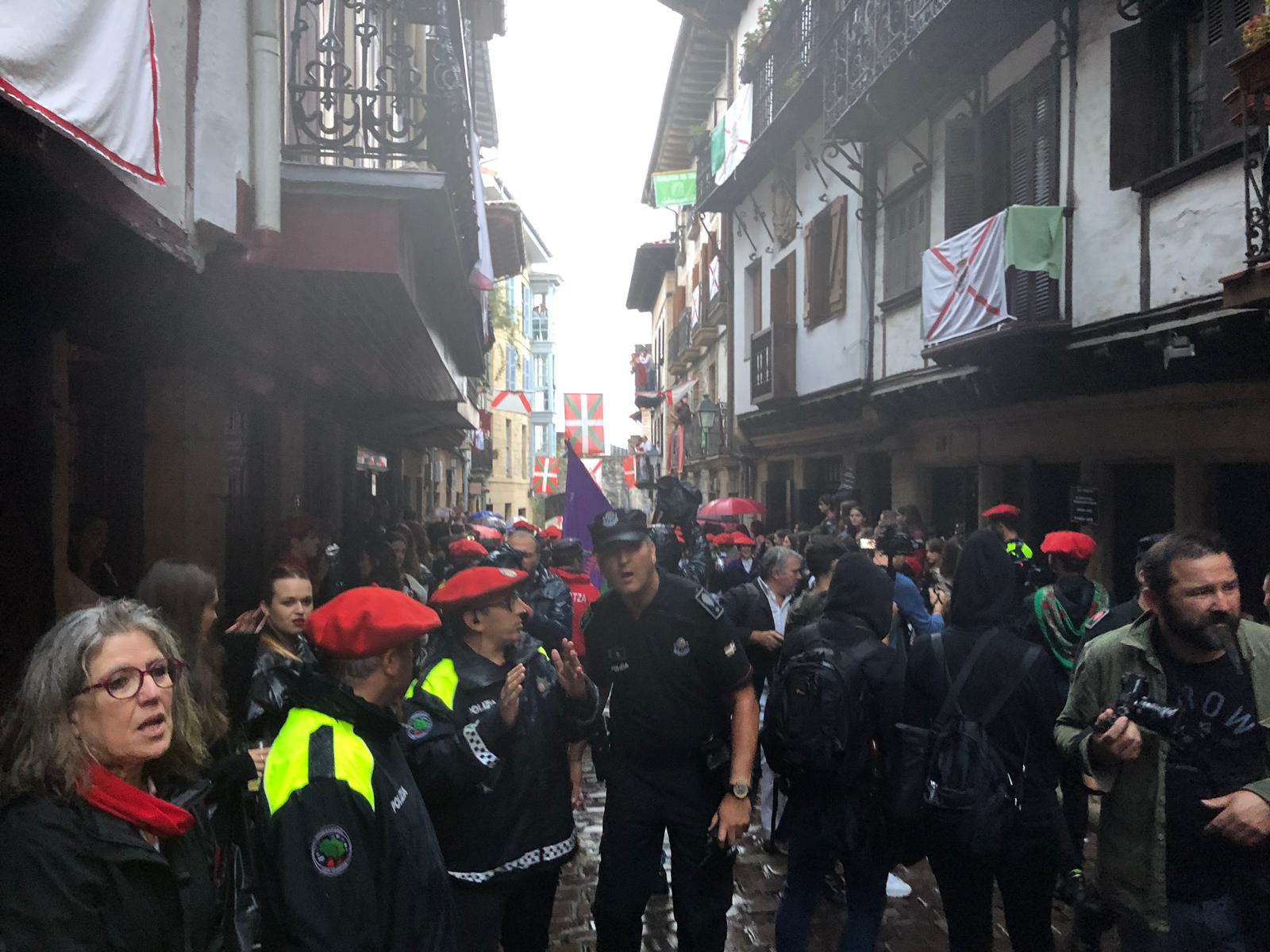 Fotos: La compañía Jaizkibel desfila sin incidentes