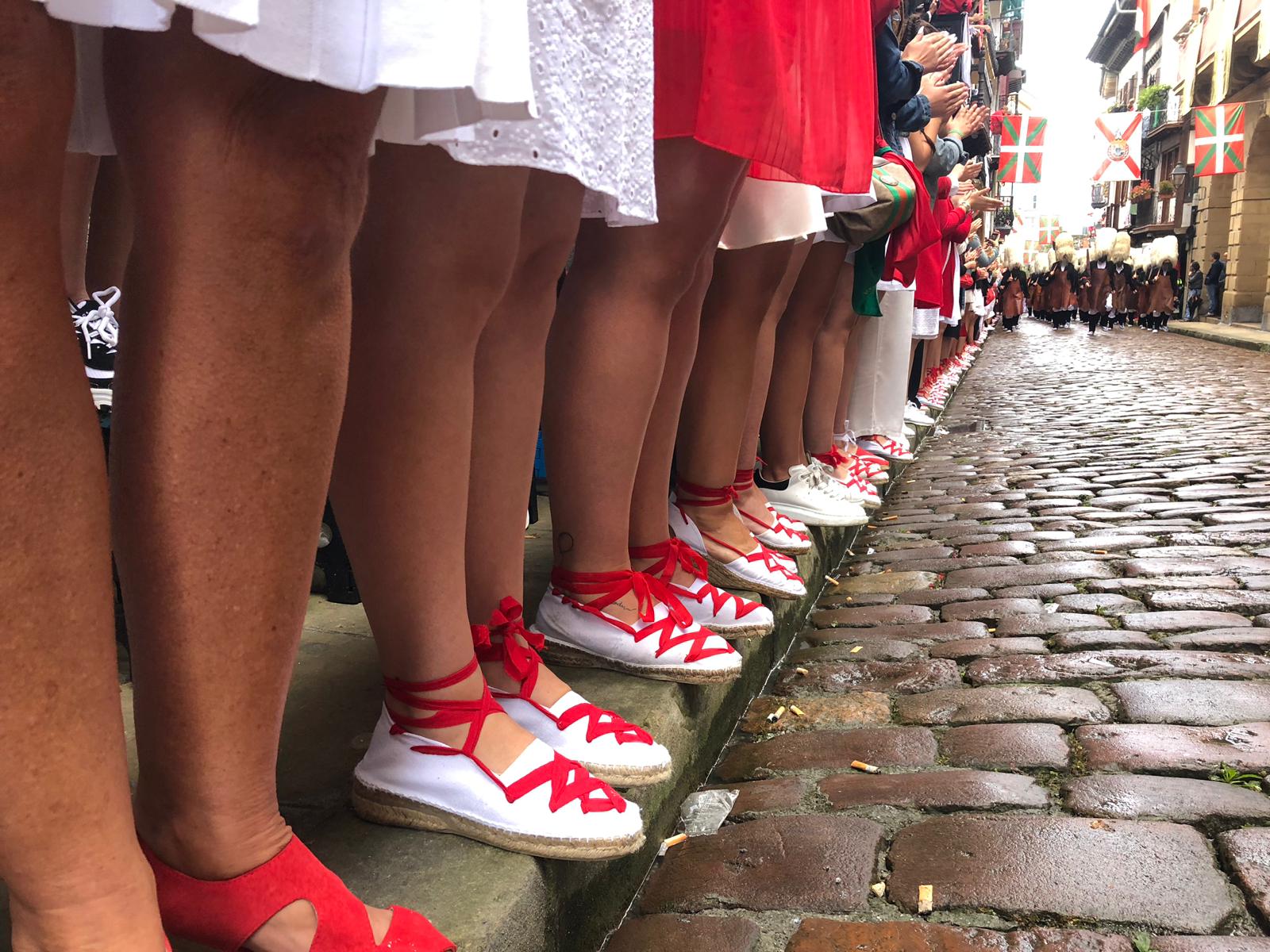 Fotos: Hondarribia se vuelca con el Alarde