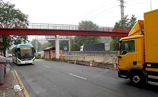 Foto de archivo del paso de la N-1 a la altura de Irura.