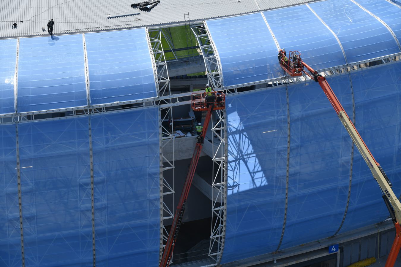Vistas exteriores del nuevo estadio de Anoeta.