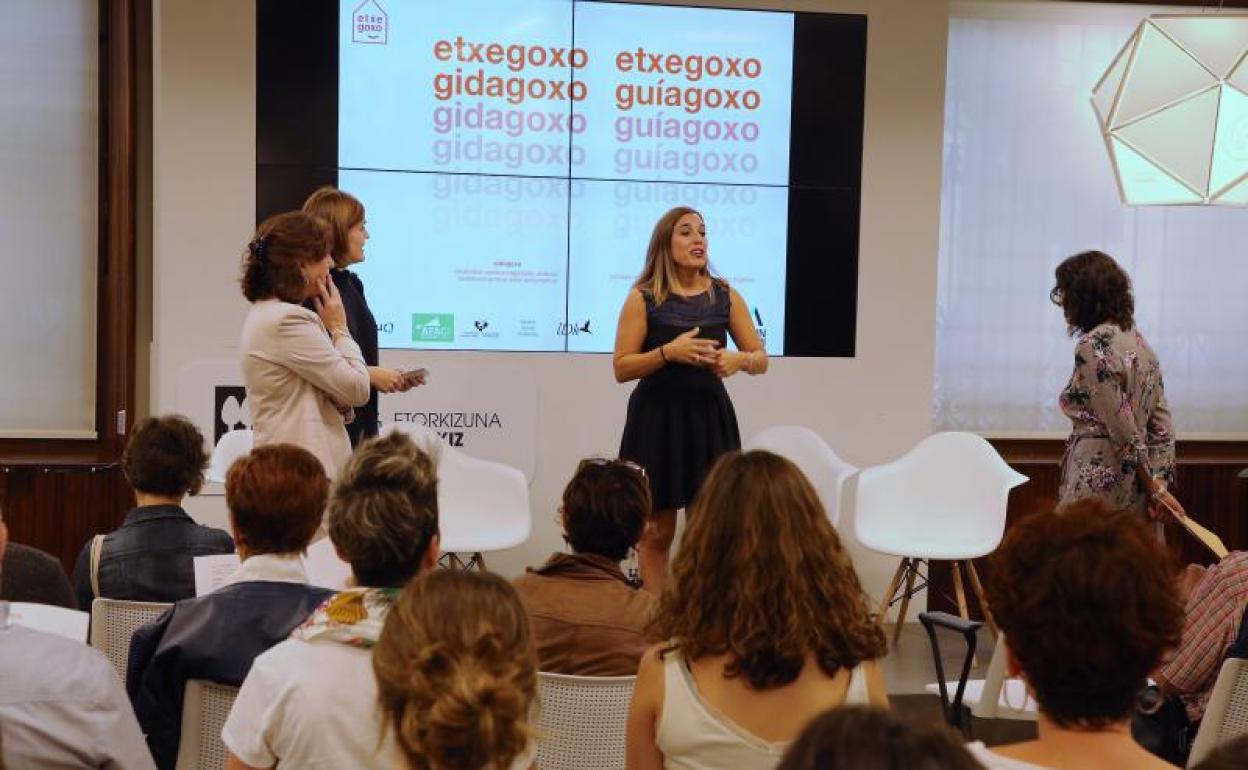 Presentación de la guía de envejecimiento saludable. 