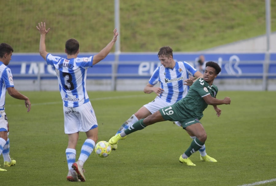 El filial realista logra un importante triunfo en Zubieta con un Garrido que resulta fundamental gracias a sus dos goles. 