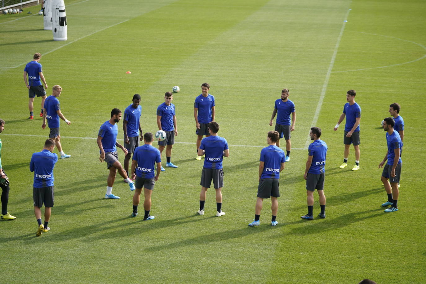 Fotos: Real Sociedad, todo a punto para enfrentarse al Alavés