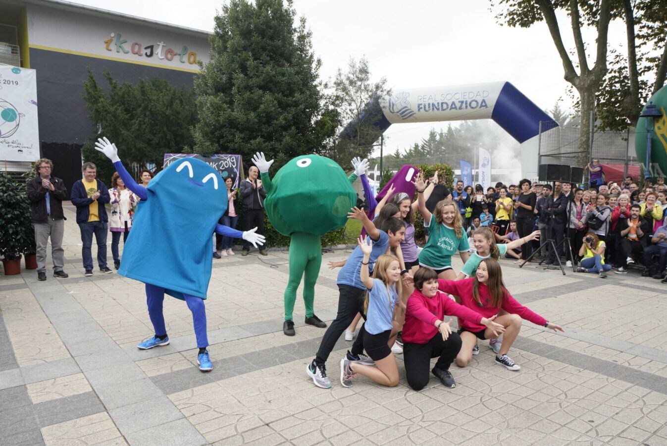 Fotos: El Kilometroak despide un ciclo en Zarautz