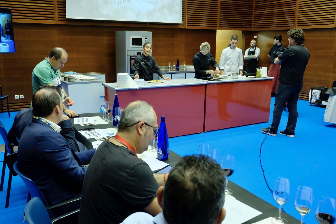 El concurso de parrillas es el evento destacado de la tercera jornada del congreso gastronómico