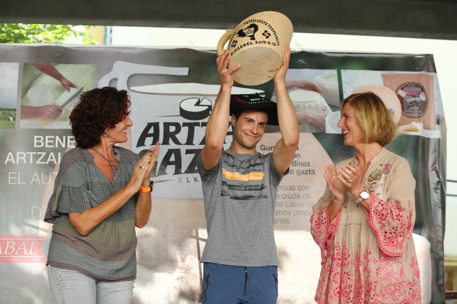 Fotos: Julen Arburua se lleva la txapela en Idiazabal