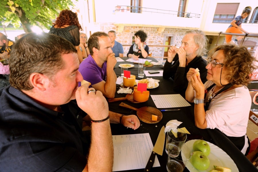 Fotos: Julen Arburua se lleva la txapela en Idiazabal