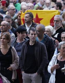 Imagen secundaria 2 - Joseba Egibar, Joseba Agirretxea o Arkaitz Rodriguez han participado en la concentración.
