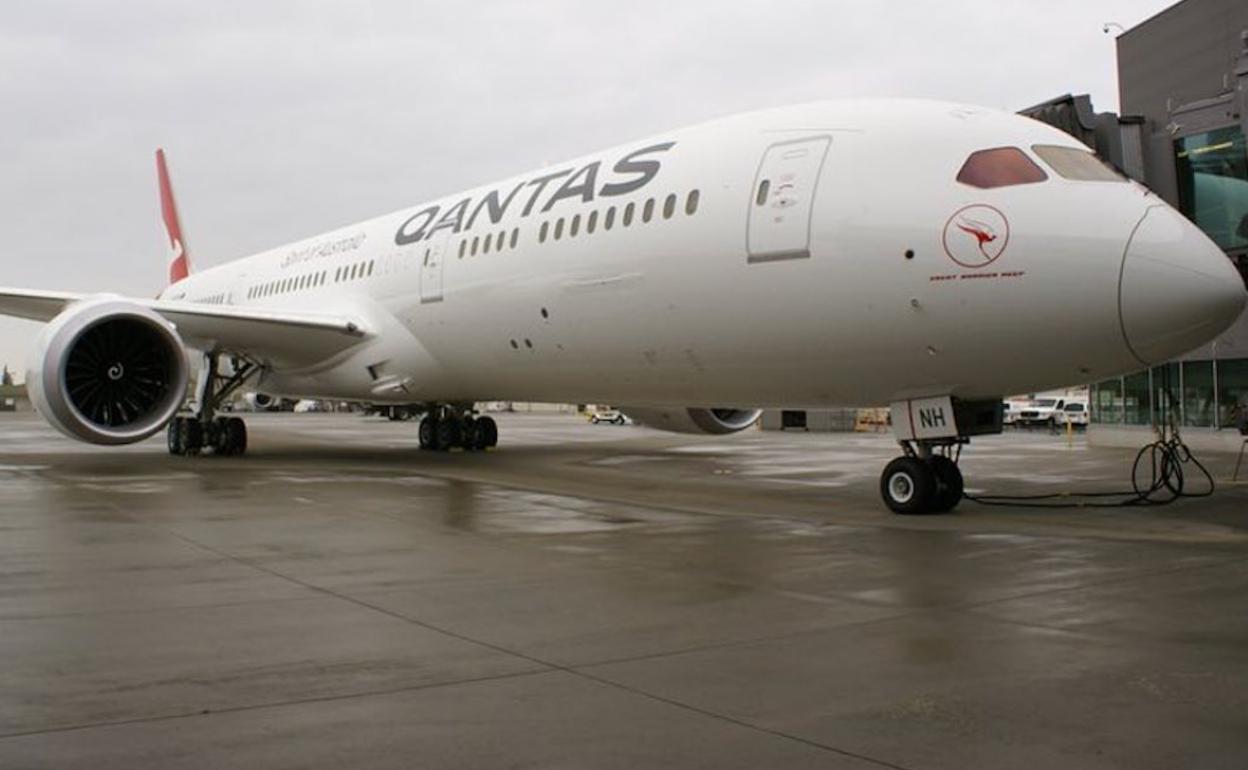 Uno de los Boeingn 787-9 de la compañía Qantas.