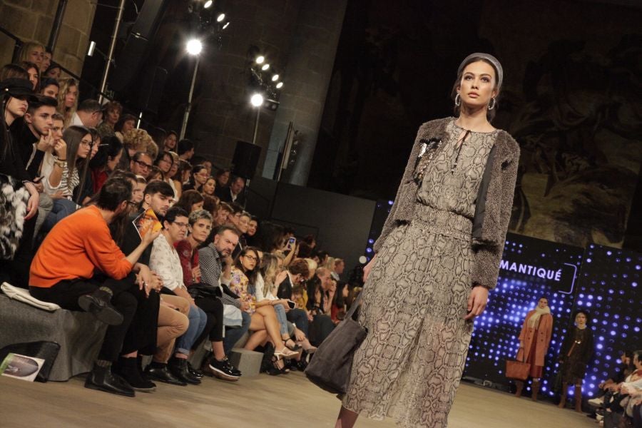 Mosquito Blue, Molupita, O`Farril, La Romantique, Telarista Urbana, Maider Alzaga, Luhei, Testone Hojas, Laia Varela, Davidi Dú, Anhelo, Sastrería Aldabaldetreku e Inge Zubeldia han desfilado en la pasarela de San Telmo este sábado 