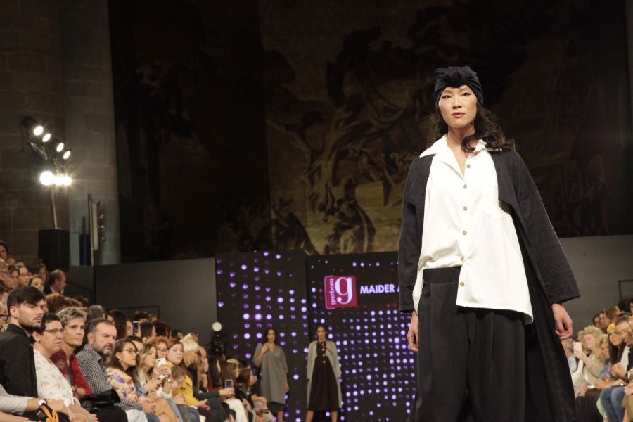 Mosquito Blue, Molupita, O`Farril, La Romantique, Telarista Urbana, Maider Alzaga, Luhei, Testone Hojas, Laia Varela, Davidi Dú, Anhelo, Sastrería Aldabaldetreku e Inge Zubeldia han desfilado en la pasarela de San Telmo este sábado 