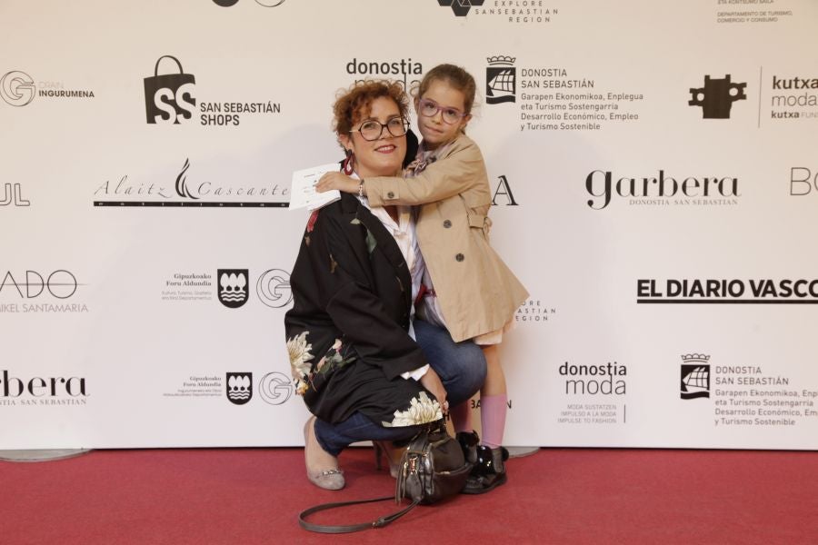 Este sábado, por la mañana, el Museo San Telmo acoge los quince desfiles de diseñadores guipuzcoanos y comercios multimarca: Mosquito Blue, Molupita, O`Farril, La Romantique, Telarista Urbana, Maider Alzaga, Luhei, Testone Hojas, Laia Varela, Davidi Dú, Anhelo, Sastrería Aldabaldetreku, Inge Zubeldia. 