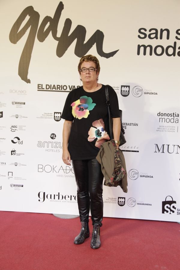 Este sábado, por la mañana, el Museo San Telmo acoge los quince desfiles de diseñadores guipuzcoanos y comercios multimarca: Mosquito Blue, Molupita, O`Farril, La Romantique, Telarista Urbana, Maider Alzaga, Luhei, Testone Hojas, Laia Varela, Davidi Dú, Anhelo, Sastrería Aldabaldetreku, Inge Zubeldia. 