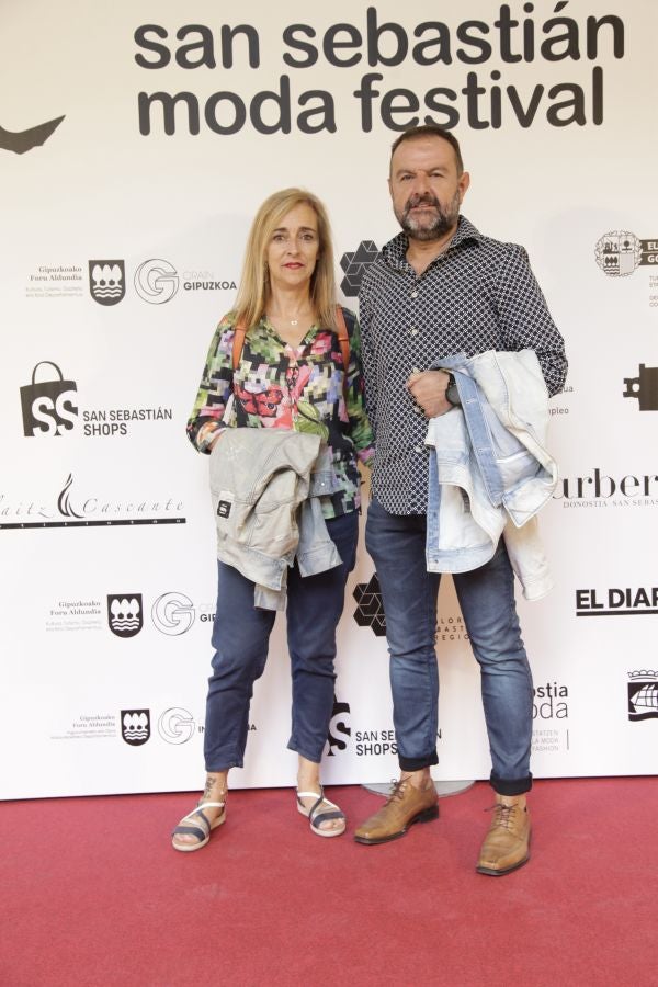 Este sábado, por la mañana, el Museo San Telmo acoge los quince desfiles de diseñadores guipuzcoanos y comercios multimarca: Mosquito Blue, Molupita, O`Farril, La Romantique, Telarista Urbana, Maider Alzaga, Luhei, Testone Hojas, Laia Varela, Davidi Dú, Anhelo, Sastrería Aldabaldetreku, Inge Zubeldia. 