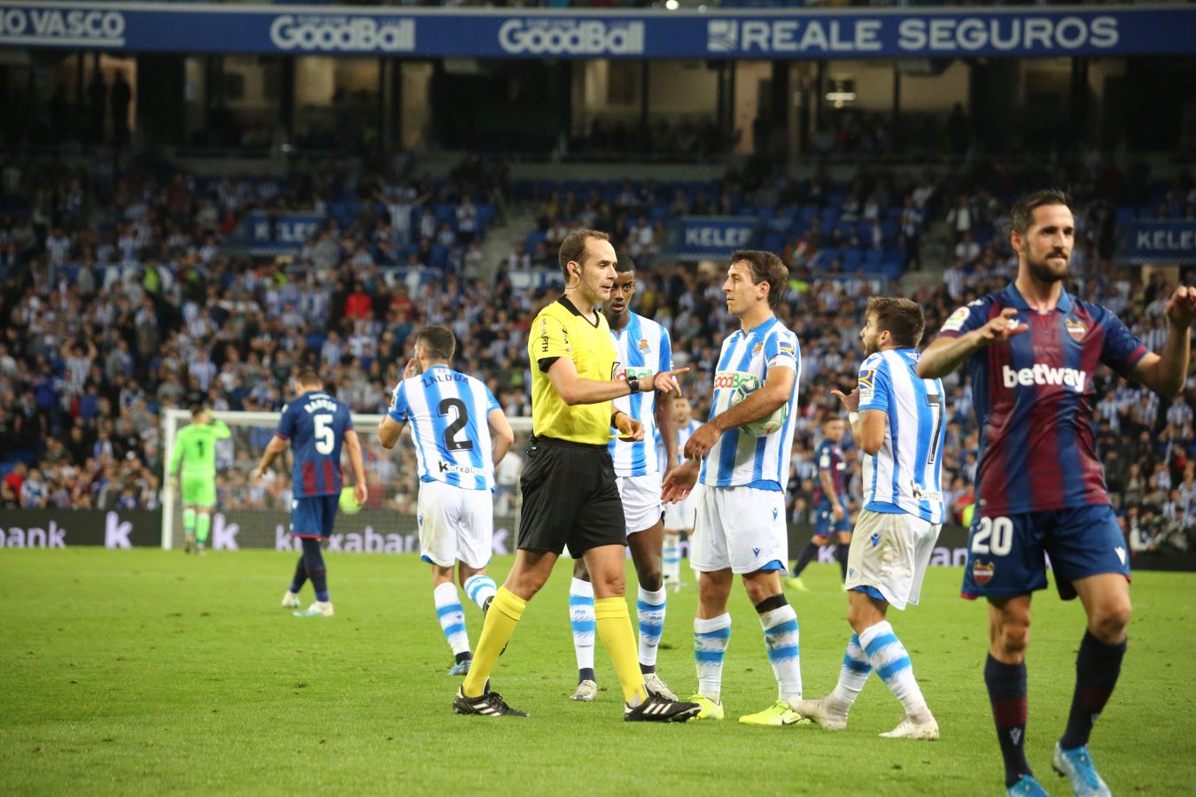 Fotos: Las mejores imágenes del Real Sociead - Levante