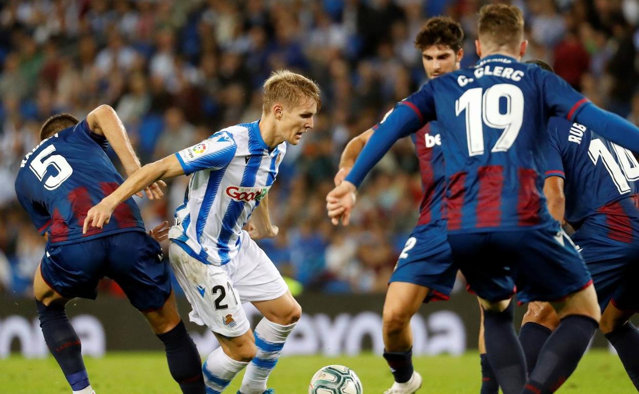 Odegaard en el encuentro ante el Levante.