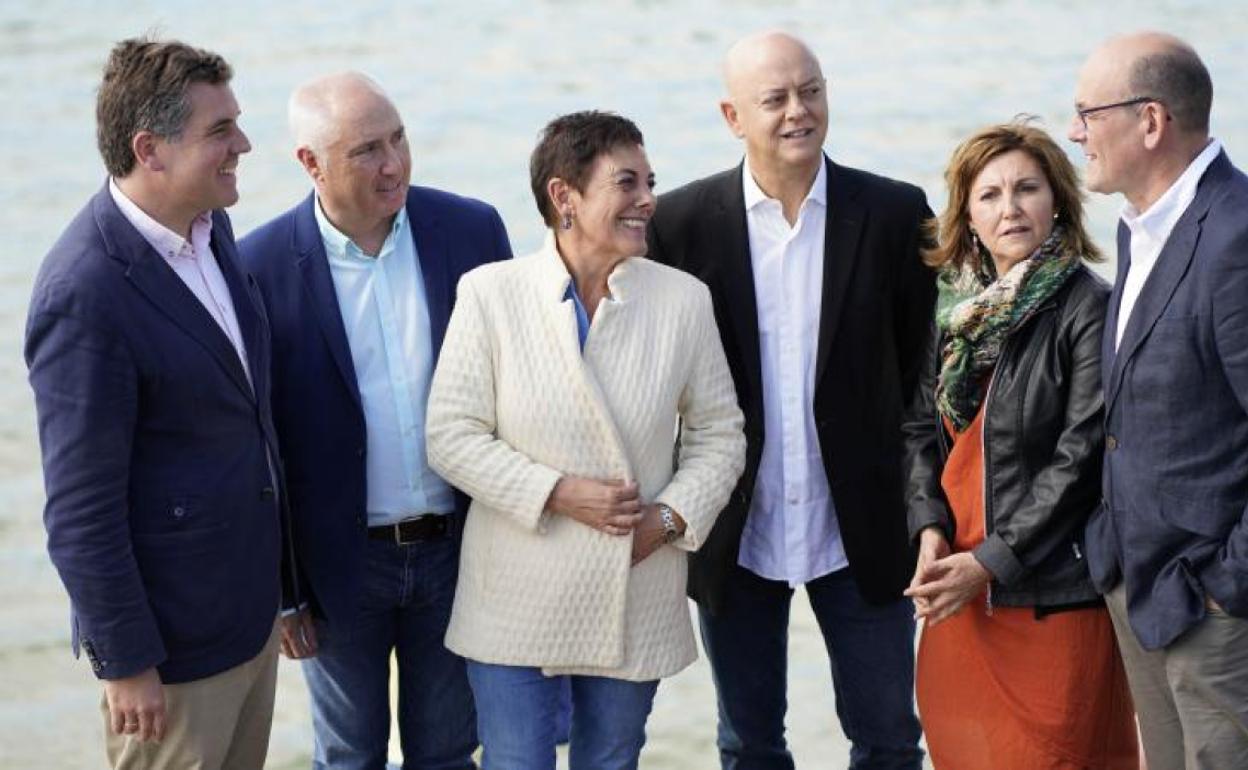 Los candidatos por Gipuzkoa, en San Sebastián.