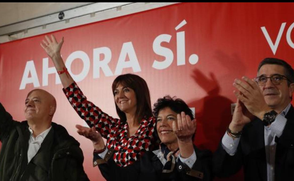 Elorza, Mendia, Celaá y López, en el acto de Bilbao.