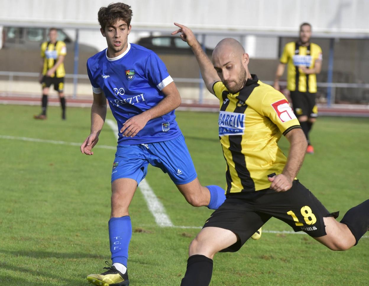 Tras recibir a equipos inalcanzables como el Portugalete, el Tolosa CF juega hoy contra uno de su liga. 