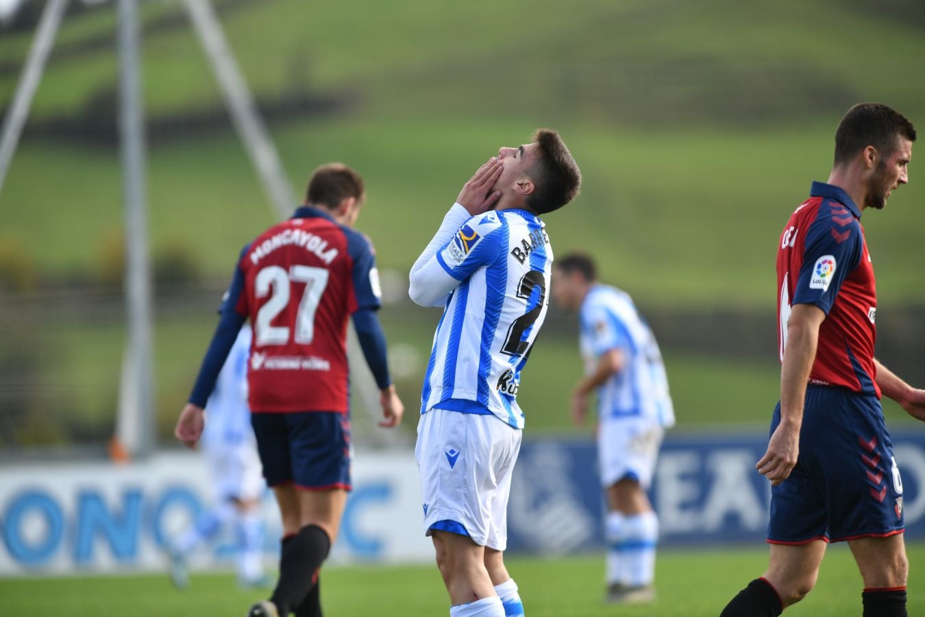 Los de Imanol Alguacil han puesto el juego y las ocasiones, pero los rojillos se han llevado el partido