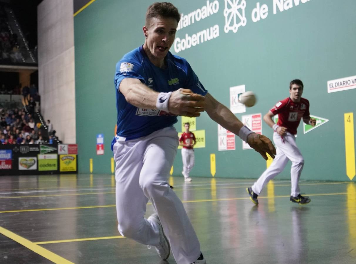El navarro ha derrotado 22-16 a Altuna III en una final muy emocionante disputada en el Navarra Arena. 