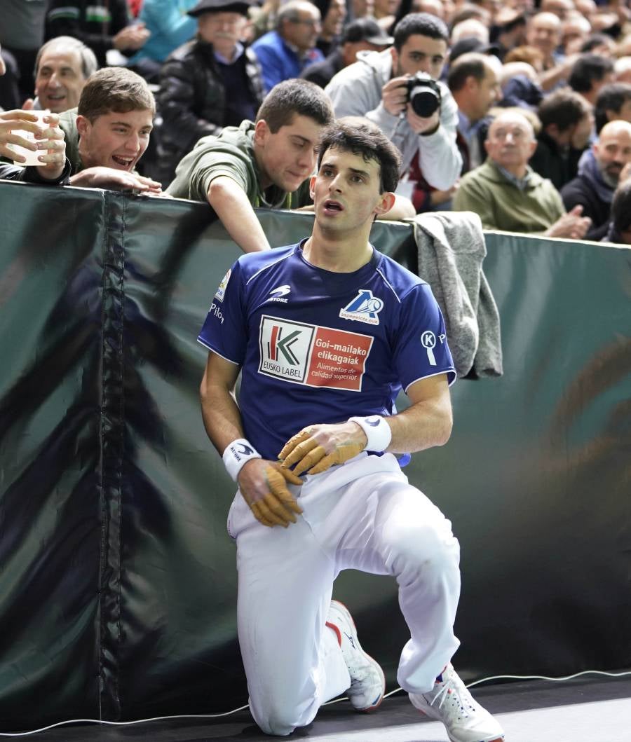 El navarro ha derrotado 22-16 a Altuna III en una final muy emocionante disputada en el Navarra Arena. 