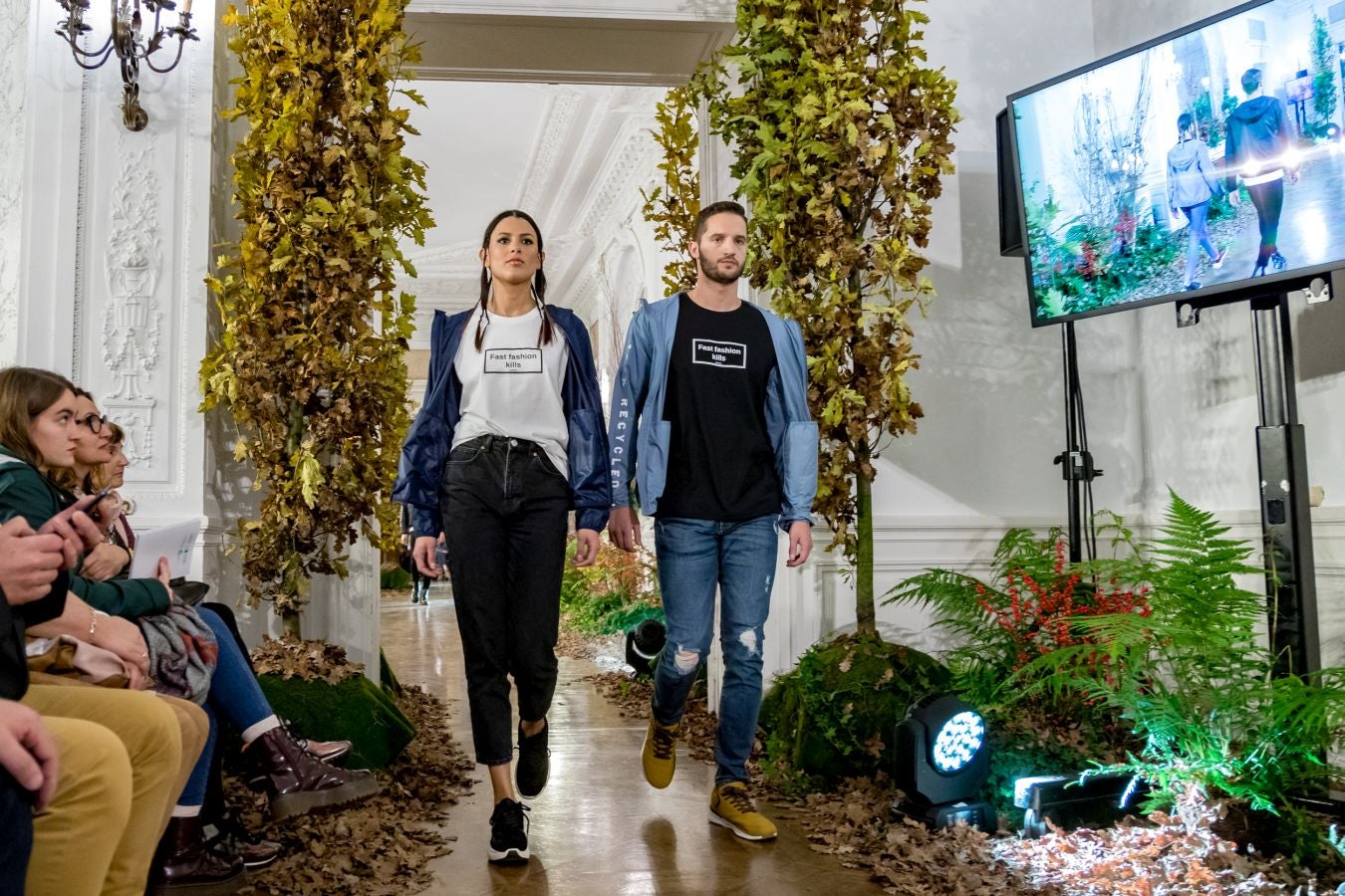 El desfile que tuvo lugar en el Palacio de Miramar abre la Semana de Prevención de Residuos de Gipuzkoa.