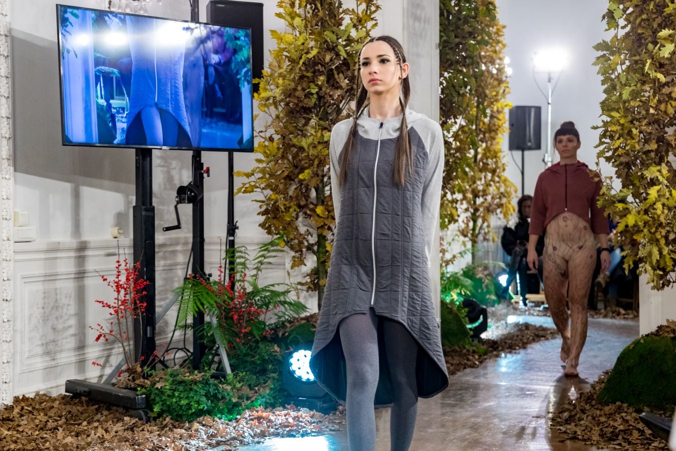 El desfile que tuvo lugar en el Palacio de Miramar abre la Semana de Prevención de Residuos de Gipuzkoa.