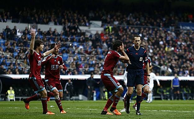 Real Sociedad: El polémico González González no pitará el Madrid-Real Sociedad por lesión