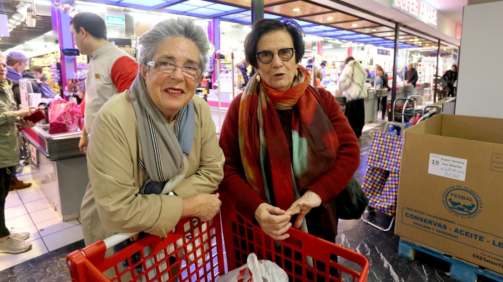 160 establecimientos se suman a la llamada del Banco de Alimentos de Gipuzkoa con el objetivo de que cada guipuzcoano done un kilo de alimentos para llegar a los 715.000