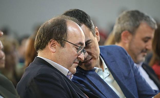 Miquel Iceta y Pedro Sánchez, en una reciente convención municipal del PSC celebrada en Tarragona. 