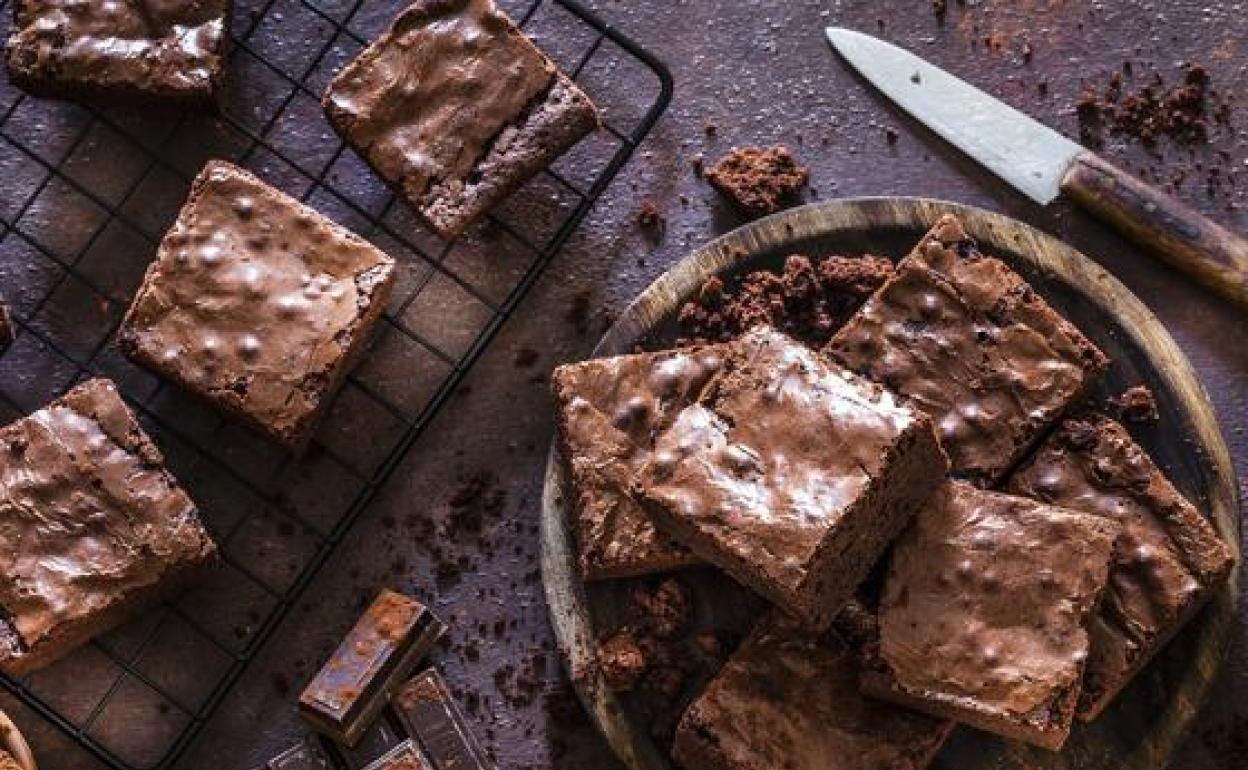 ¿Antojo de postre? Este bizcocho saludable es para ti