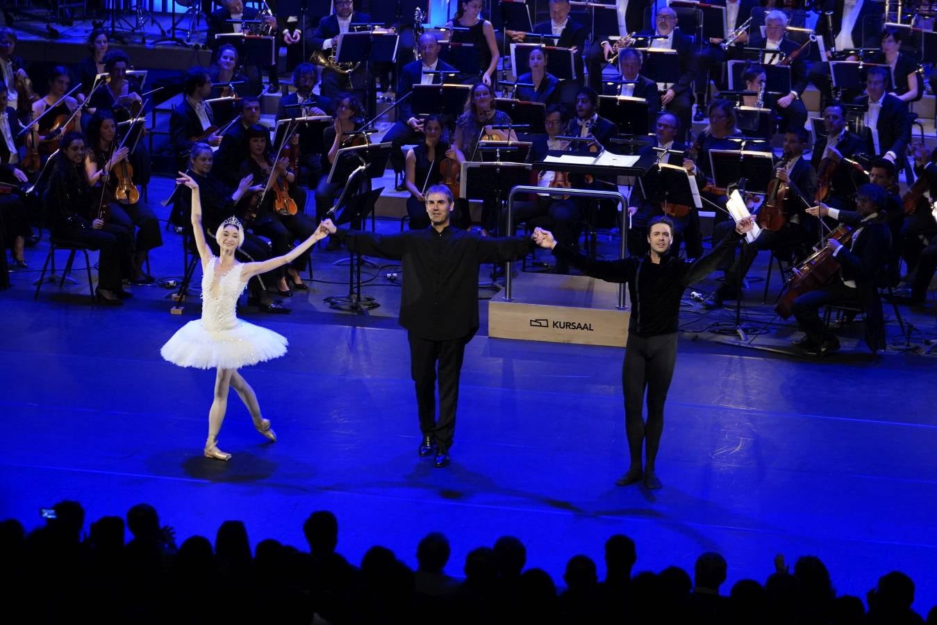 Éxito en una gala para celebrar las dos décadas de vida de los 'cubos'.