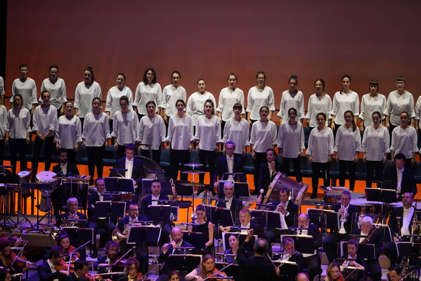Éxito en una gala para celebrar las dos décadas de vida de los 'cubos'.
