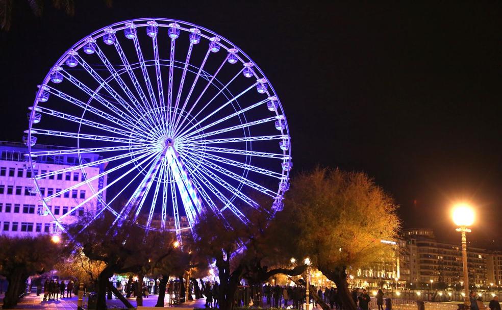 En vídeo, el encendido de las luces de Navidad de Donostia