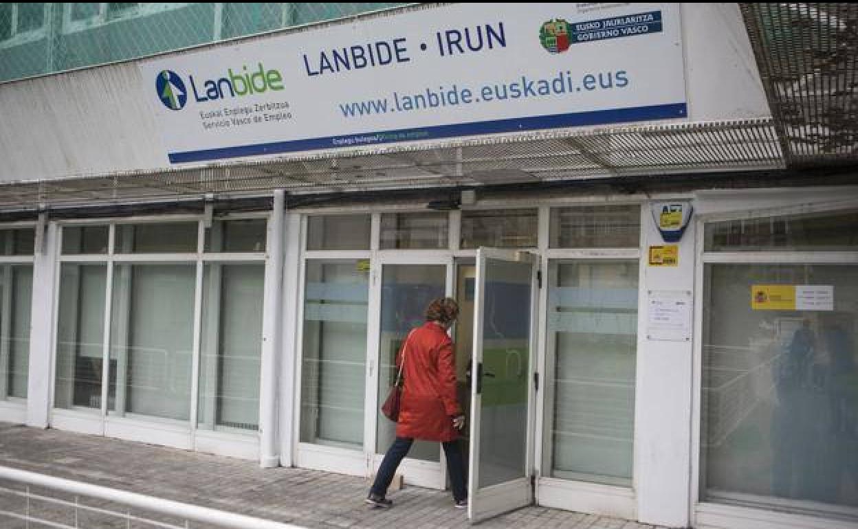 Oficina de Lanbide en Irun. 