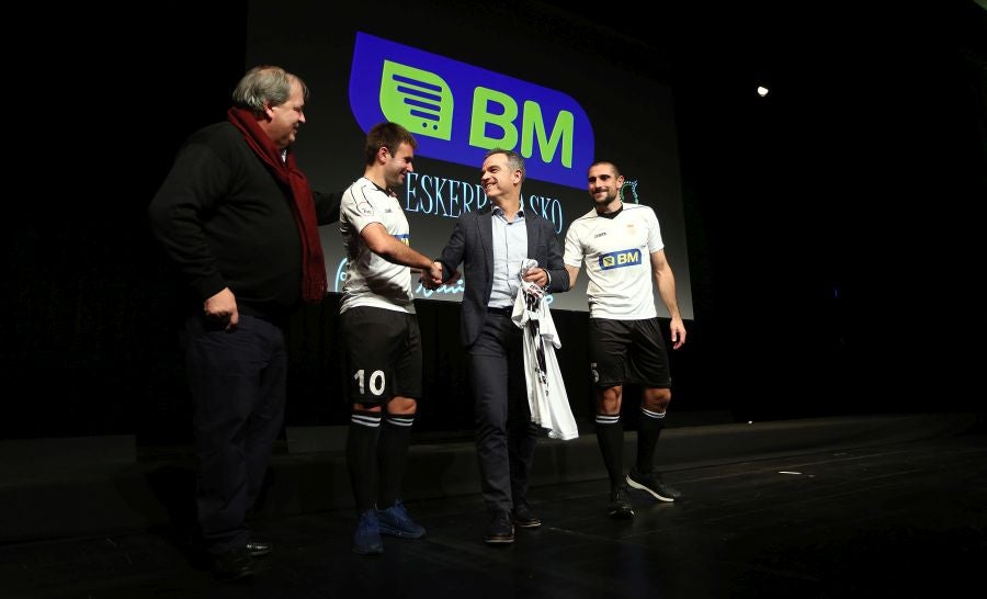 Fotos: Presentación de las plantillas del Real Unión