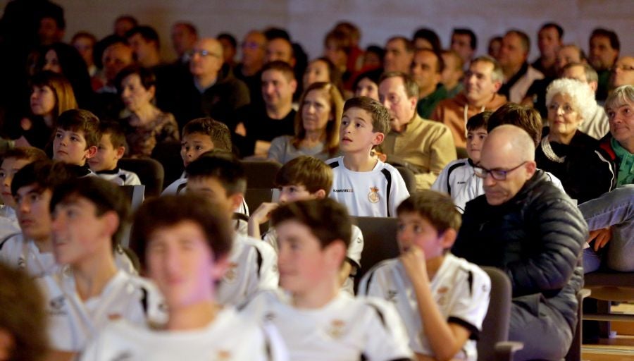 Fotos: Presentación de las plantillas del Real Unión