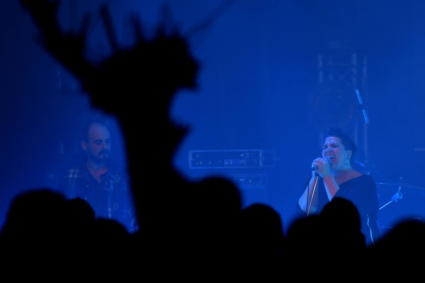 Fotos: Sormena bor-bor, Azokaren bigarren egunean