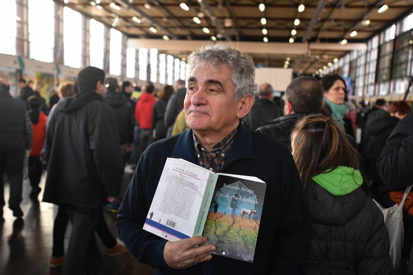 Fotos: Sormena bor-bor, Azokaren bigarren egunean