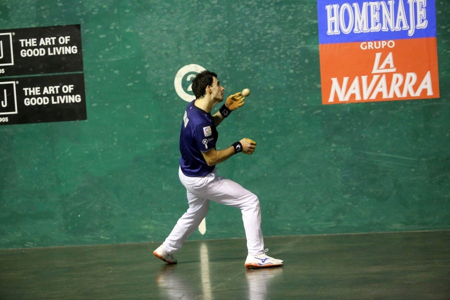 Fotos: Victoria de Altuna III y Ladis Galarza