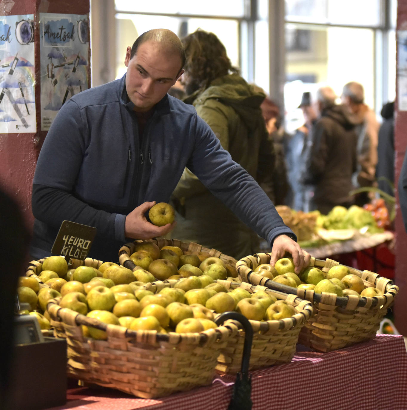 Fotos: Multitudinaria feria de Santa Lucía en Zumarraga y Urretxu