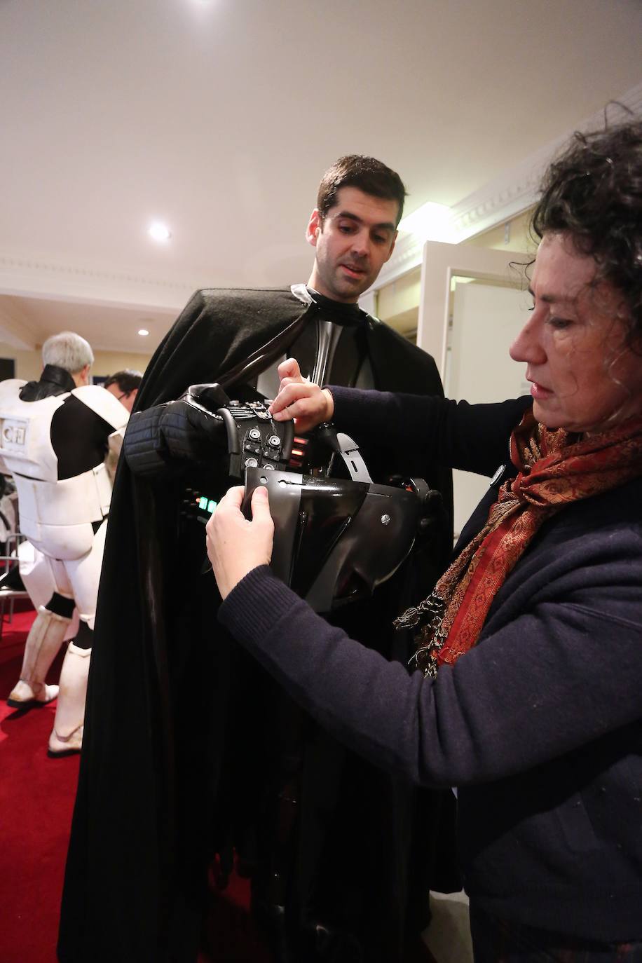 El miércoles el Victoria Eugenia acoge el preestreno de 'Star Wars, el ascenso de Skywalker', la nueva entrega de la serie, que también se anuncia como la última. La productora Disney lanza ese guiño al teatro y a la ciudad donde se estrenó el 17 de septiembre de 1977, dentro del Festival de Cine, 'La guerra de las galaxias', con presencia de sus protagonistas Harrison Ford y Carrie Fisher.