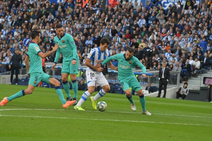 La Real Sociedad y el FC Barcelona han empatado a dos en el Reale Arena. 