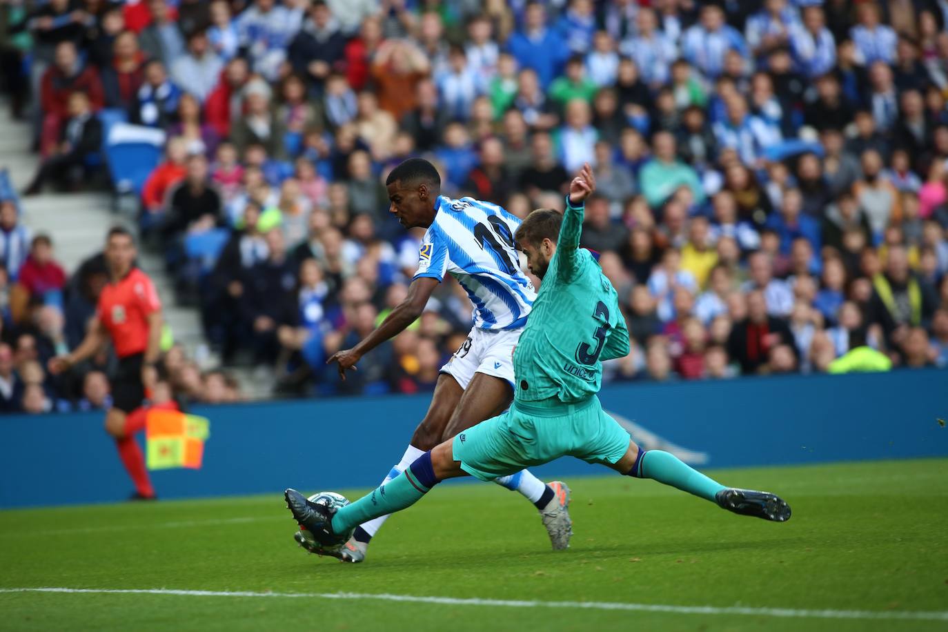 La Real Sociedad y el FC Barcelona han empatado a dos en el Reale Arena. 