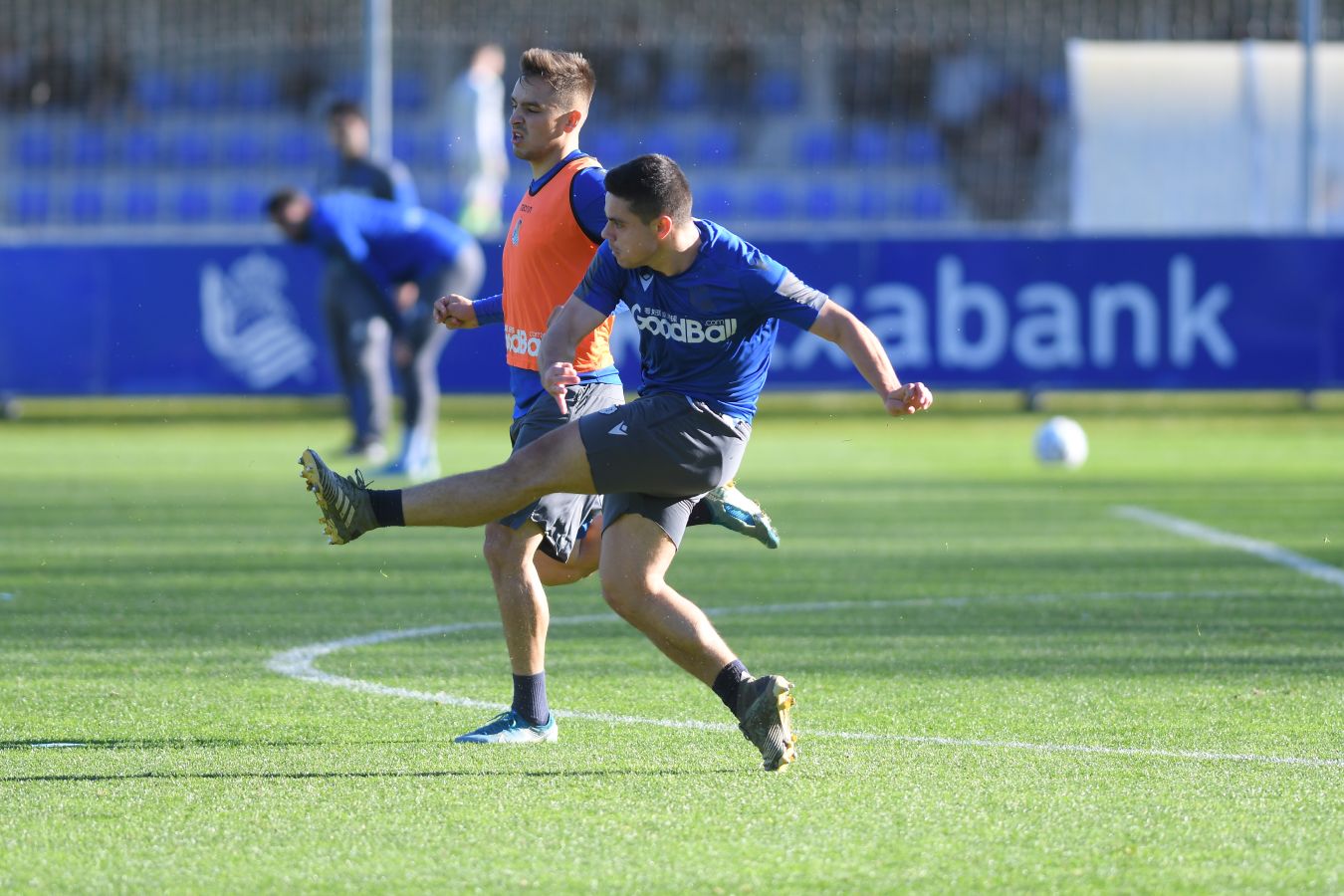 En la típica sesión en el José Luis Orbegozo la Real prepara desde ya el torneo del KO.