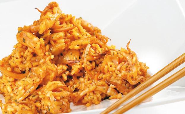 Receta de arroz con calamar y azafrán