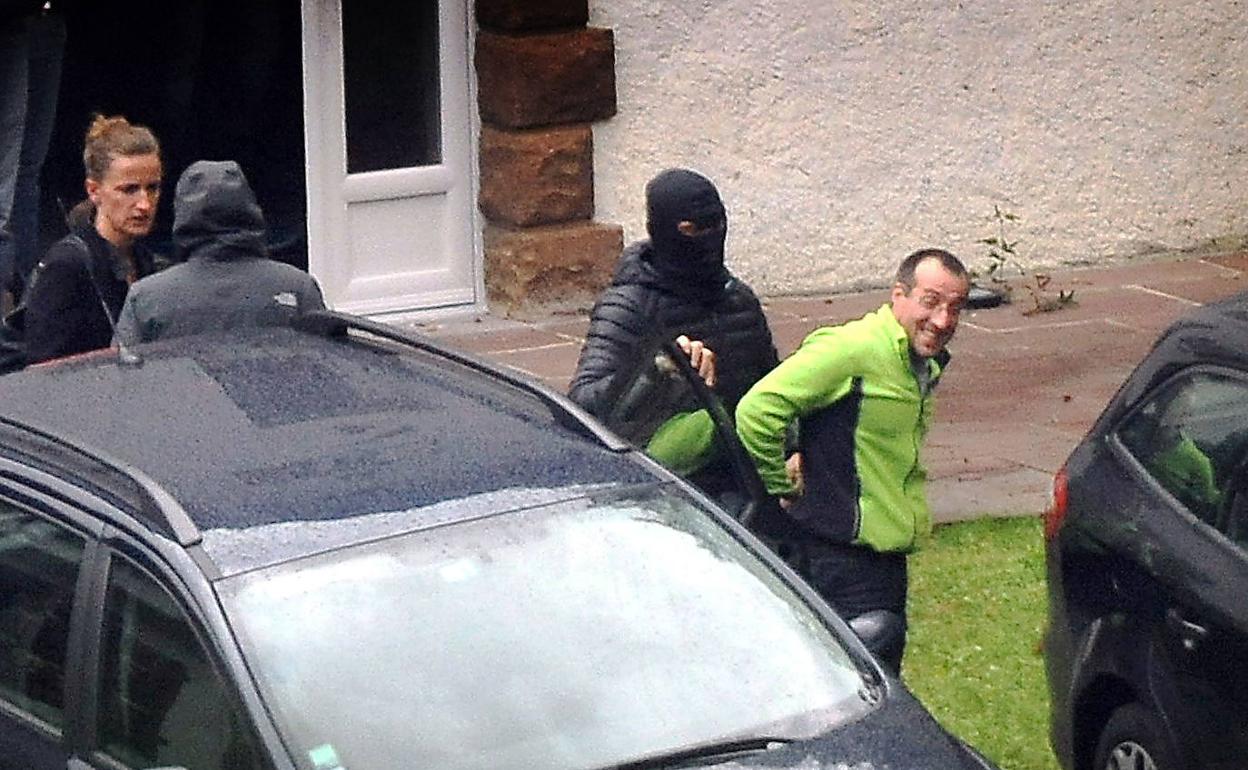 La detención de David Pla en Francia en 2015.